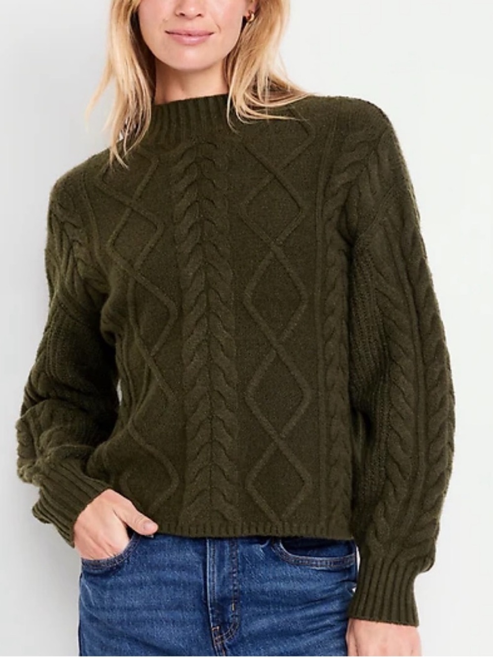 Old Navy SoSoft Cropped Mock-Neck Cable Sweater in Dark Green size Medium